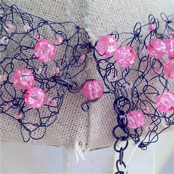 Handmade South African Artisan Pink Beaded Choker Necklace - Picture 5 of 5